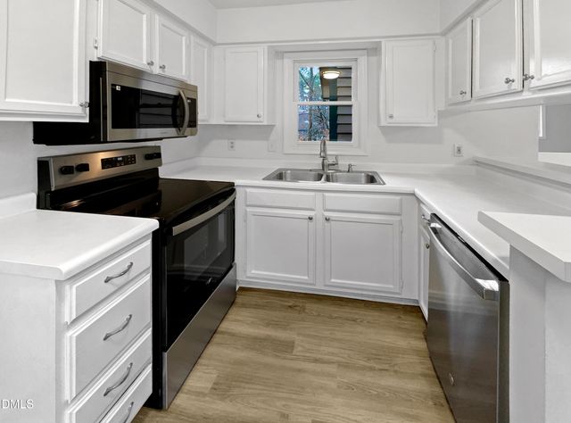 3501 Willowtree Lane, Clayton, NC 27520