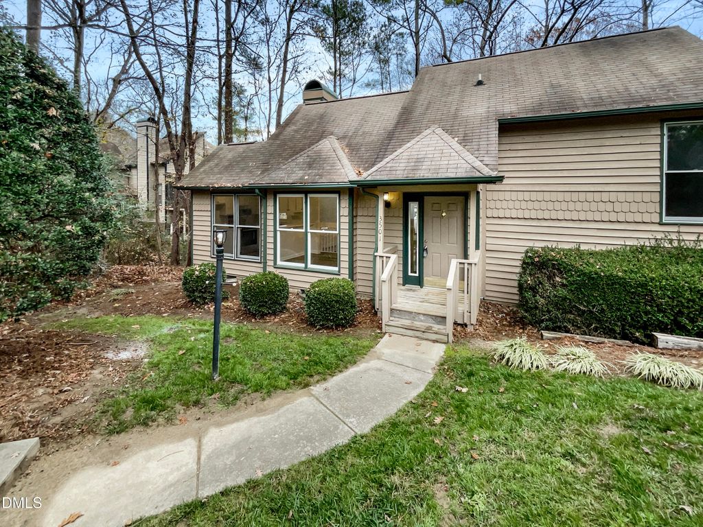 3501 Willowtree Lane, Clayton, NC 27520