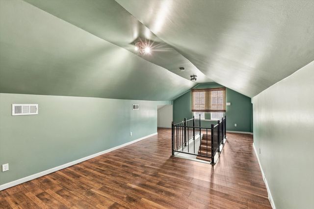 305 E 6th Street, Dallas, TX 75203