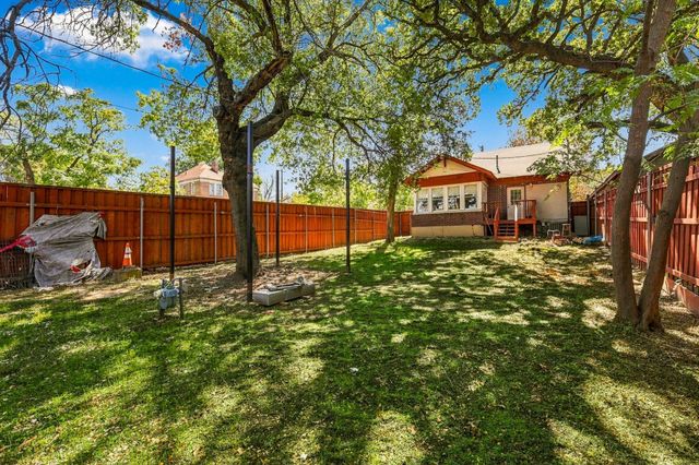 305 E 6th Street, Dallas, TX 75203