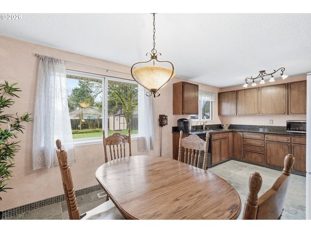 10276 Se LONG St, Portland, OR 97266