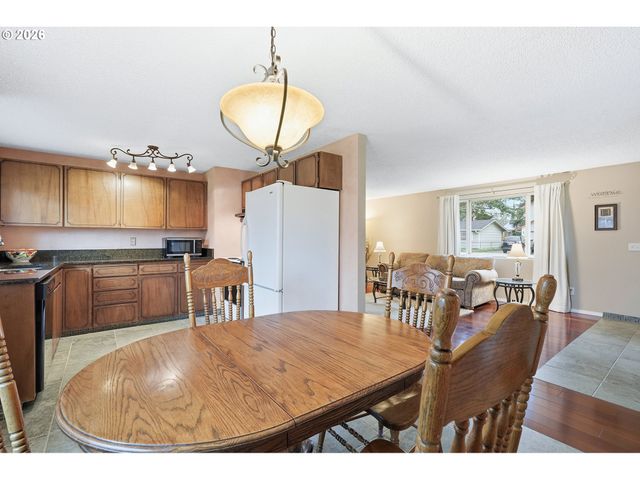 10276 Se LONG St, Portland, OR 97266