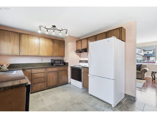 10276 Se LONG St, Portland, OR 97266