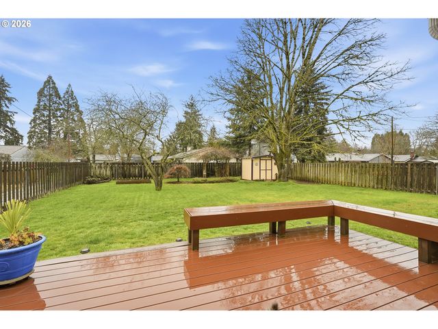 10276 Se LONG St, Portland, OR 97266