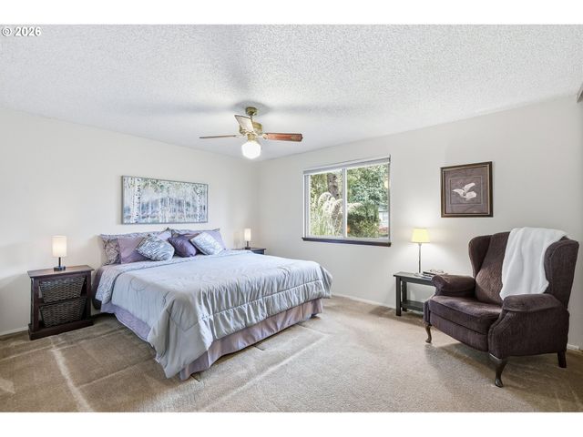 10276 Se LONG St, Portland, OR 97266