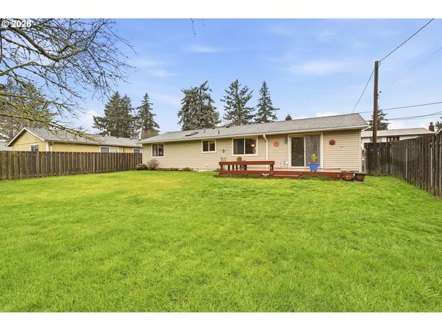 10276 Se LONG St, Portland, OR 97266