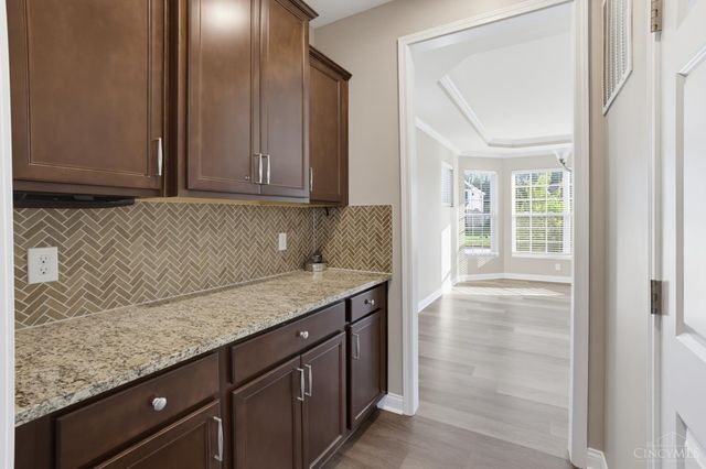 1303 Autumn Run Drive, Maineville, OH 45039