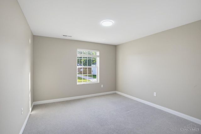 1303 Autumn Run Drive, Maineville, OH 45039