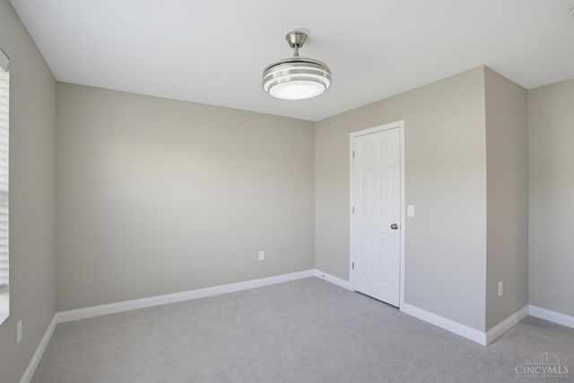 1303 Autumn Run Drive, Maineville, OH 45039