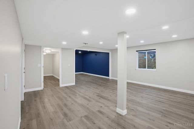 1303 Autumn Run Drive, Maineville, OH 45039
