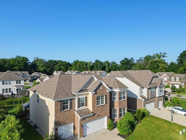 1303 Autumn Run Drive, Maineville, OH 45039