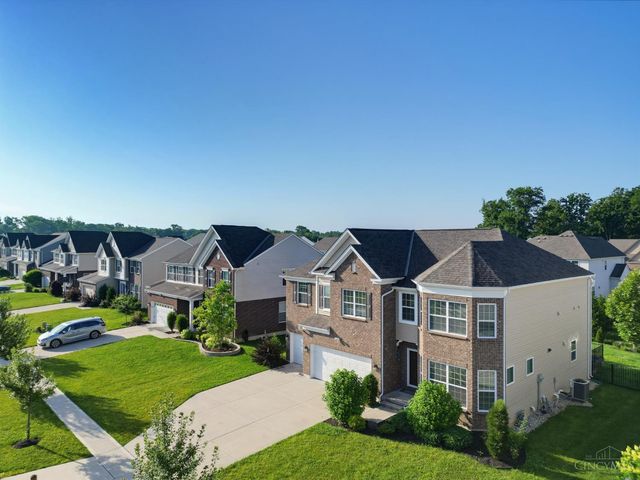 1303 Autumn Run Drive, Maineville, OH 45039