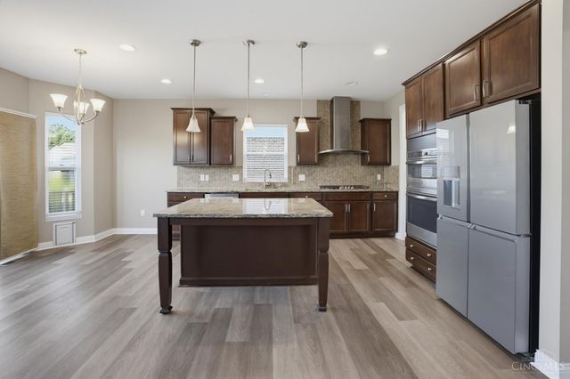 1303 Autumn Run Drive, Maineville, OH 45039