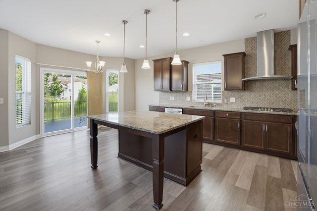 1303 Autumn Run Drive, Maineville, OH 45039