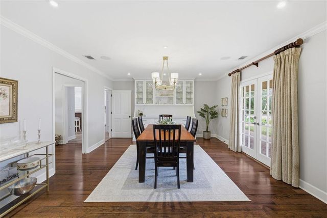 800 Bayou Oaks Lane, Lake Charles, LA 70605