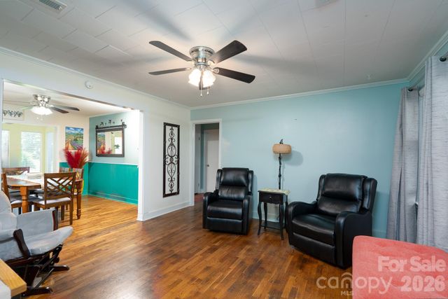 2003 Plaza Avenue, Kannapolis, NC 28081