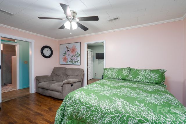 2003 Plaza Avenue, Kannapolis, NC 28081