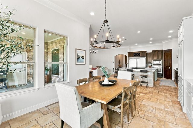 196 Bearclaw Circle, Aledo, TX 76008
