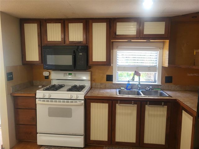 6580 SEMINOLE BOULEVARD 727, Seminole, FL 33772