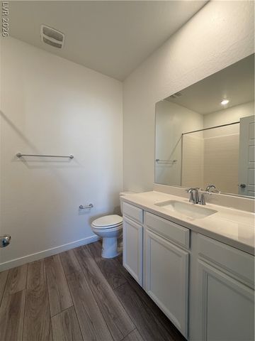 965 Nevada State Drive 42202, Henderson, NV 89002