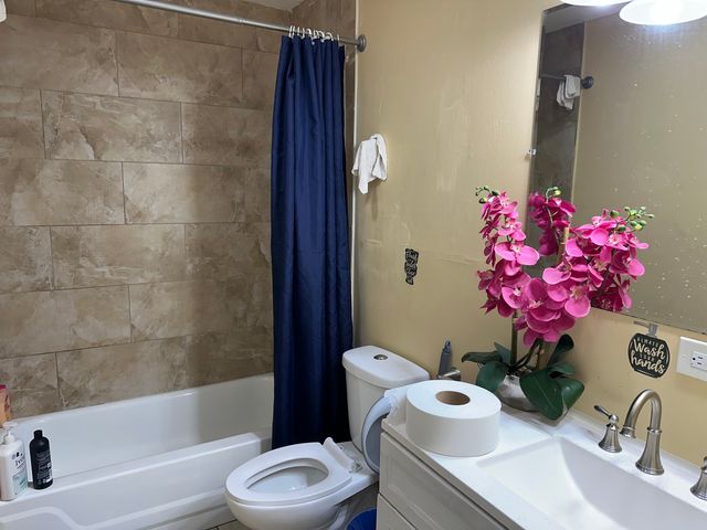 916 William Street, Calumet City, IL 60409