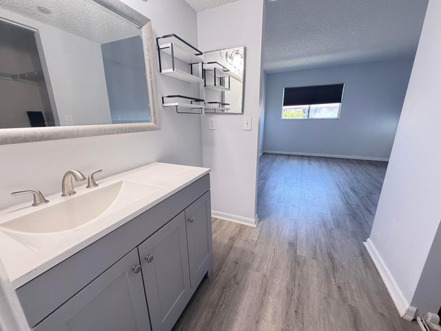 12650 SW 15th Street 304f, Pembroke Pines, FL 33027