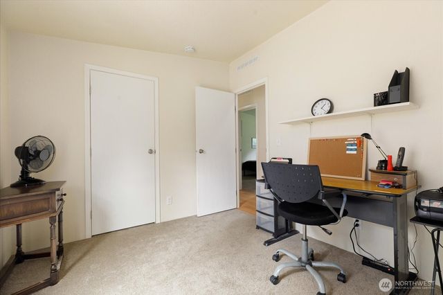 1140 Sherwood Lane, Greenbank, WA 98253