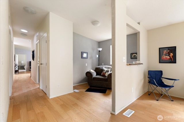 1140 Sherwood Lane, Greenbank, WA 98253