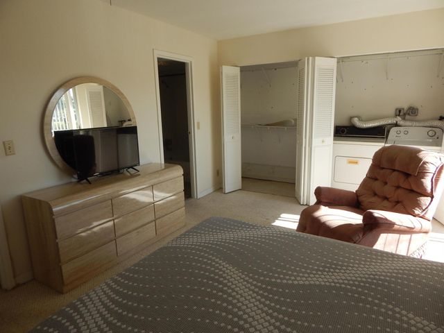 231 Flanders E 231, Delray Beach, FL 33484