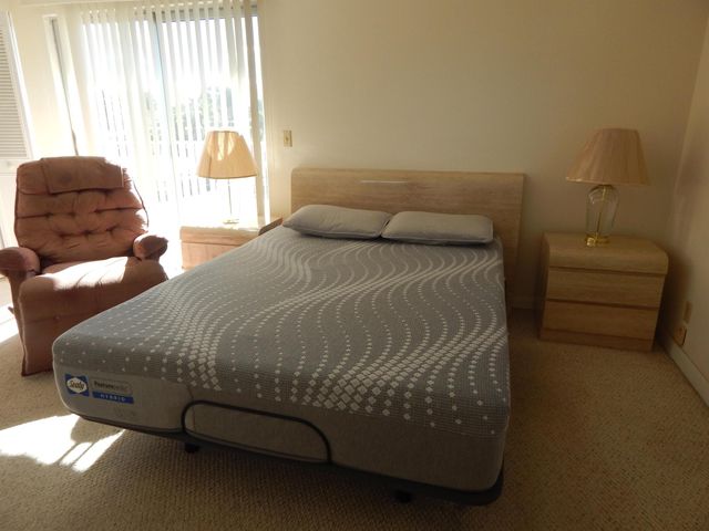 231 Flanders E 231, Delray Beach, FL 33484