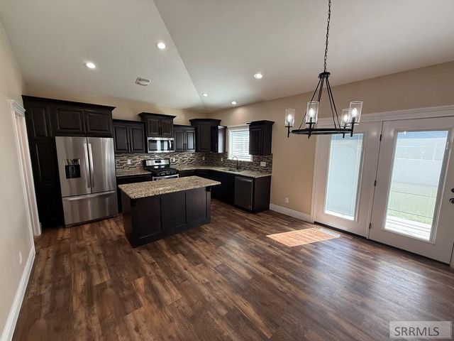 705 Wilshire Place, Idaho Falls, ID 83402