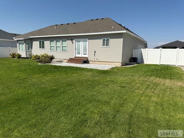 705 Wilshire Place, Idaho Falls, ID 83402