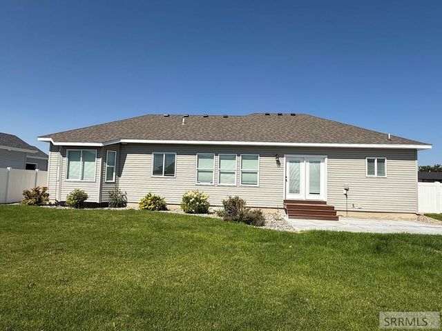 705 Wilshire Place, Idaho Falls, ID 83402