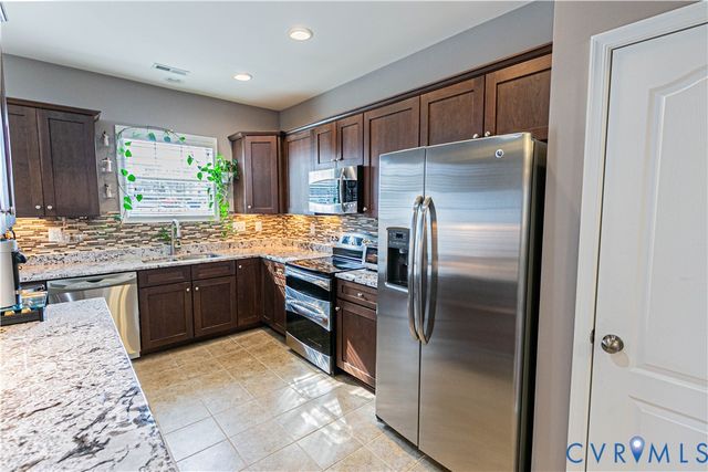 17318 Library Blvd, Ladysmith, VA 22546