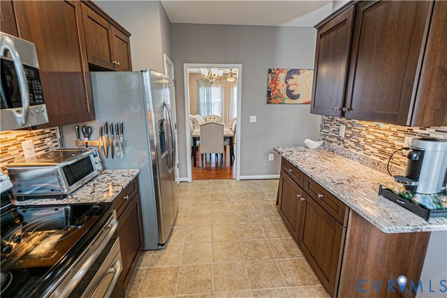 17318 Library Blvd, Ladysmith, VA 22546
