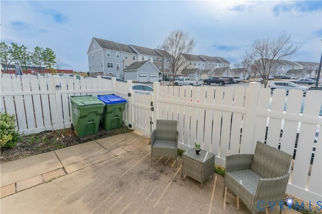17318 Library Blvd, Ladysmith, VA 22546