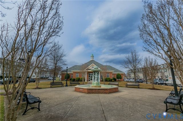17318 Library Blvd, Ladysmith, VA 22546