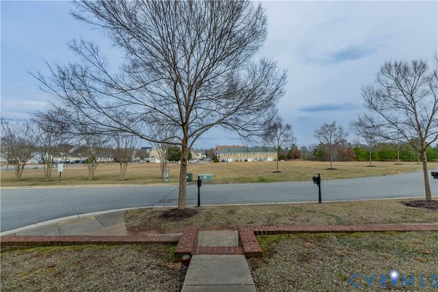 17318 Library Blvd, Ladysmith, VA 22546