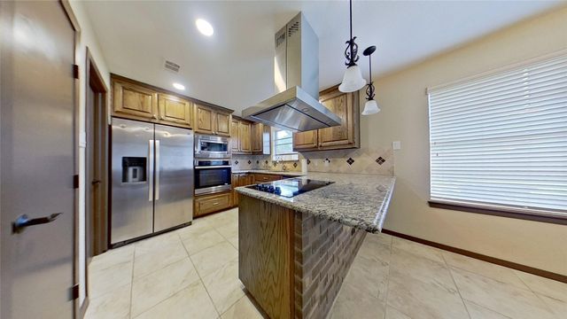 7294 Church Park Drive, Fort Worth, TX 76133