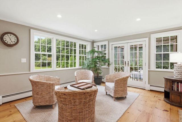49 Salem St, Andover, MA 01810