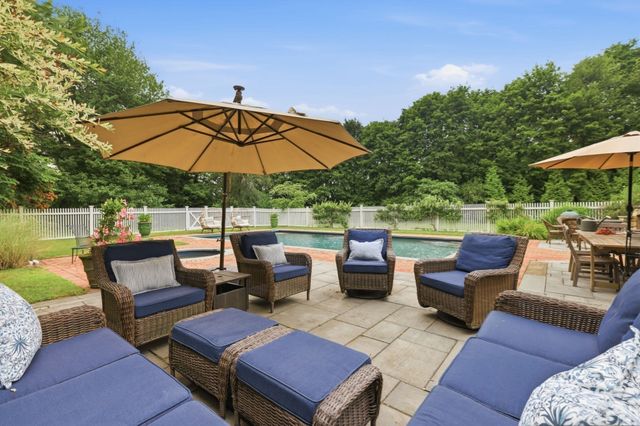 49 Salem St, Andover, MA 01810