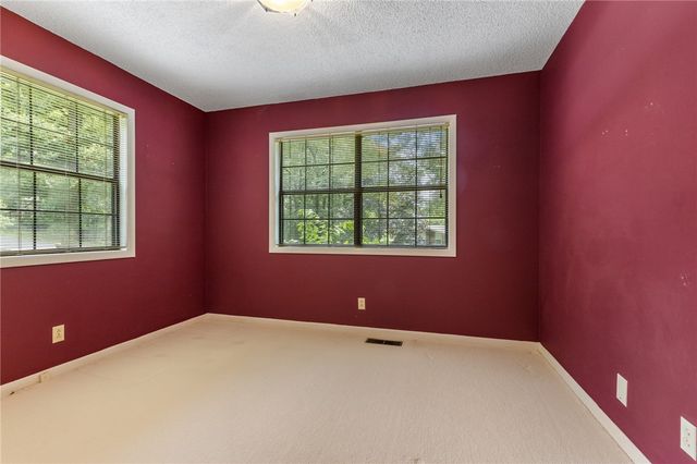 404 Huntington Place, Harrison, AR 72601