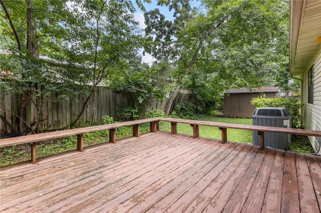 404 Huntington Place, Harrison, AR 72601