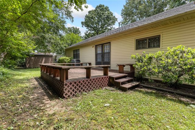 404 Huntington Place, Harrison, AR 72601