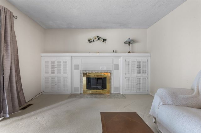 404 Huntington Place, Harrison, AR 72601