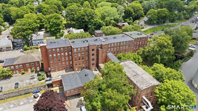 92 Main Street 405, Deep River, CT 06417