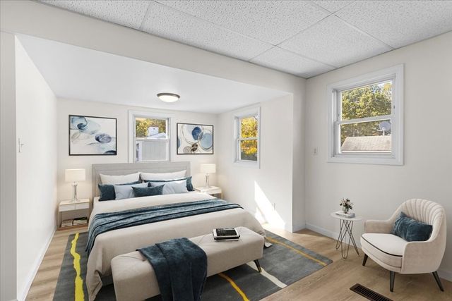 2 Candlelight Drive, Plymouth, MA 02360