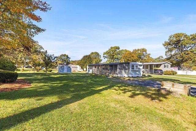 2 Candlelight Drive, Plymouth, MA 02360