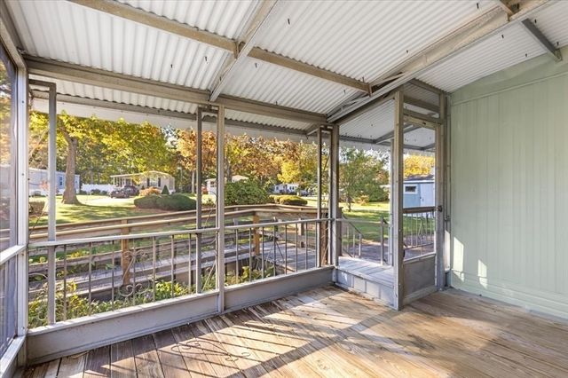 2 Candlelight Drive, Plymouth, MA 02360