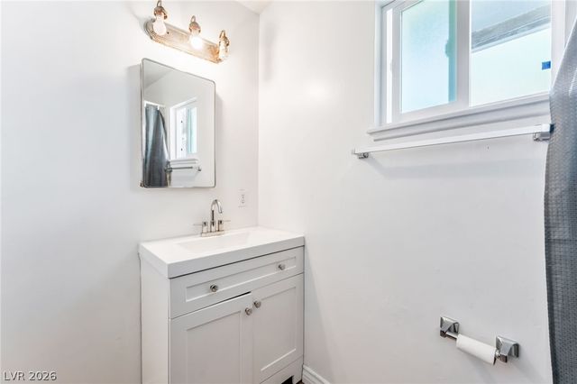 1809 Cherry Lane, Las Vegas, NV 89104